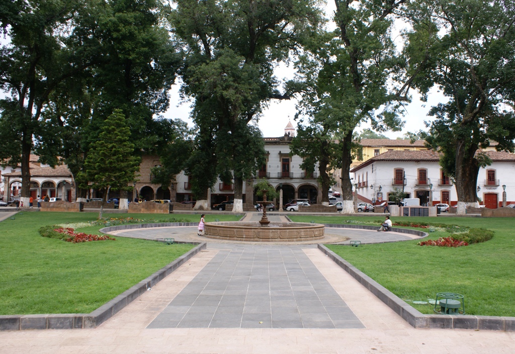 1.6 PLAZA VASCO DE QUIROGA, Pátzcuaro Michoacán a photo on Flickriver