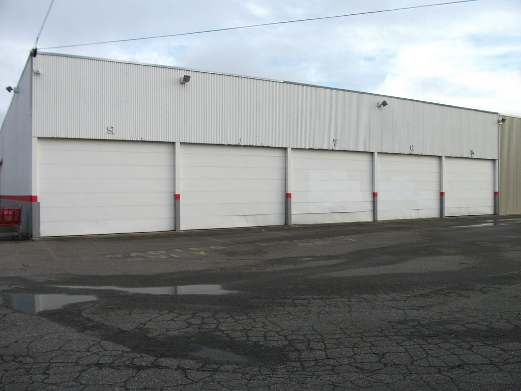 Grocery Outlet (former Ernst?) WA On the West si… Flickr