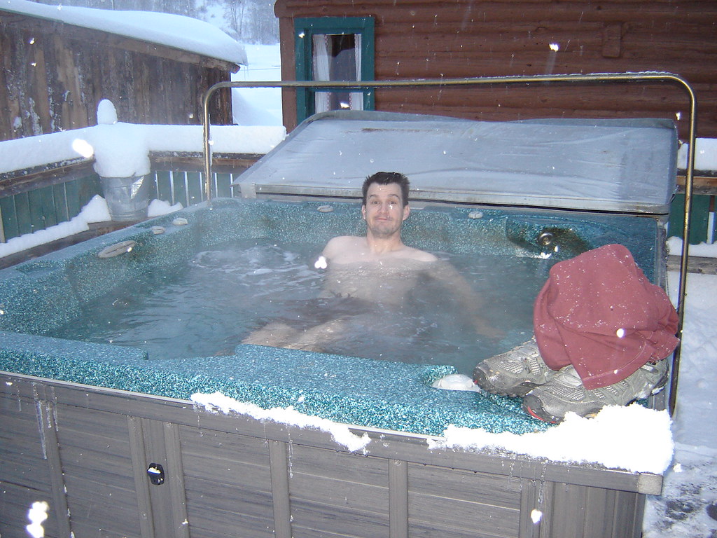 DSC01605 Hot tub! Gonna make you wet! Gonna make you sweat