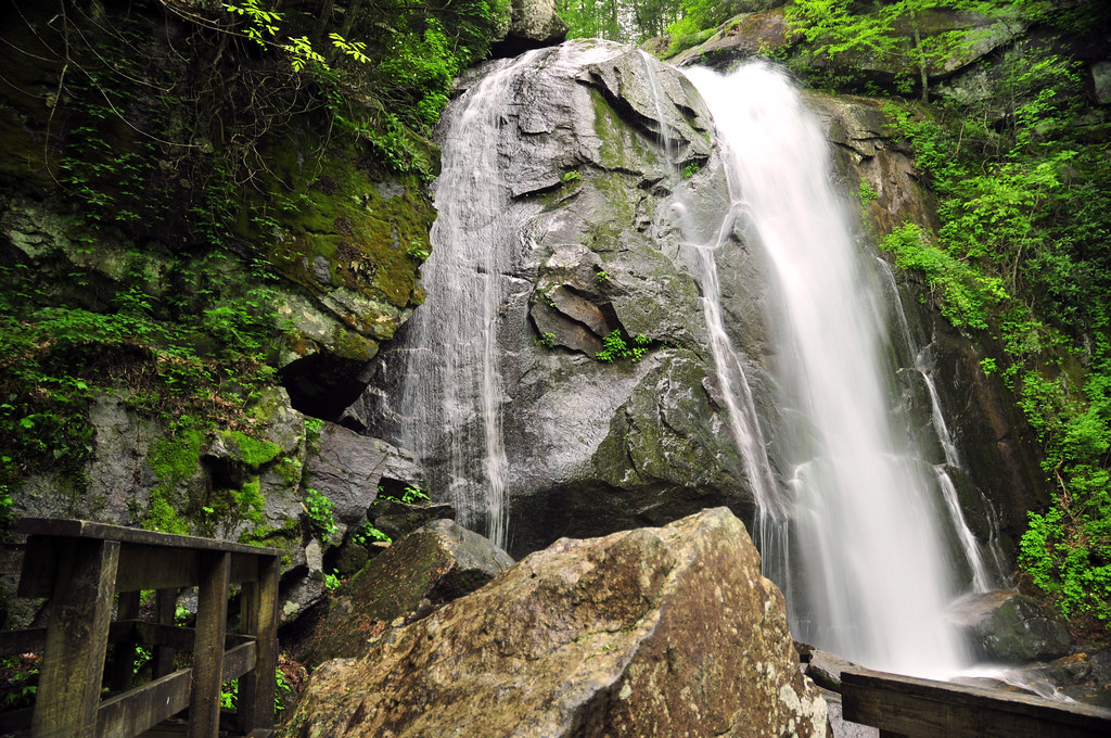 High Shoals Falls, NC This waterfall is located in South M… Flickr