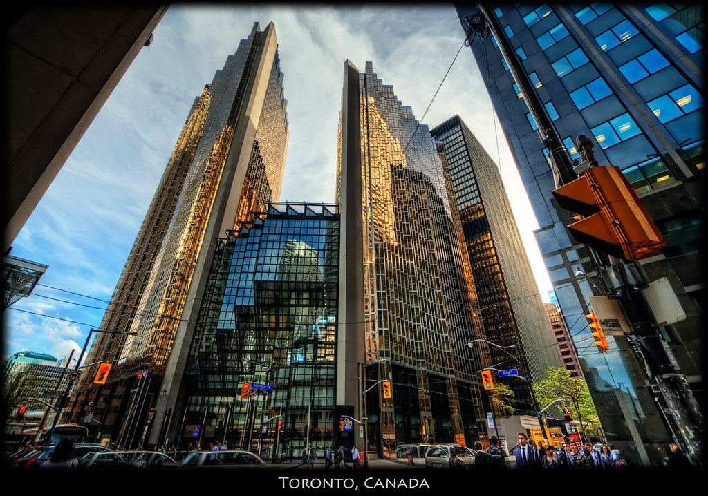 Toronto So many beautiful glass buildings in Toronto. This… Flickr