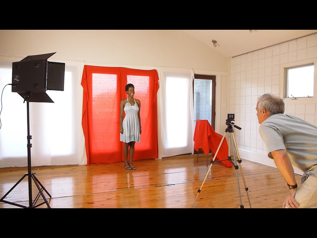 Hollywood on craigslist Hollywood on craigslist (2010). A … Flickr