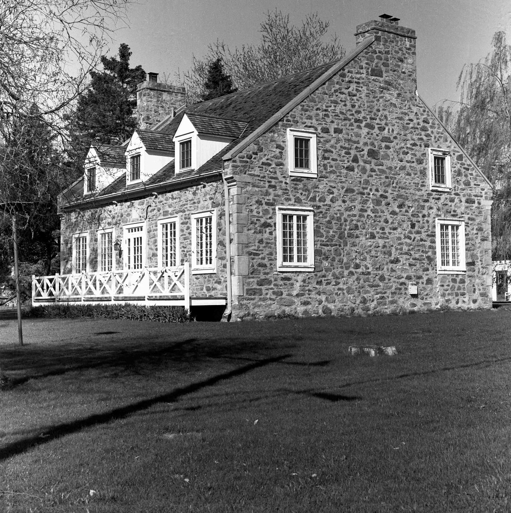 Maison ancestrale sur le chemin de l'Anse à VaudreuilDori… Flickr