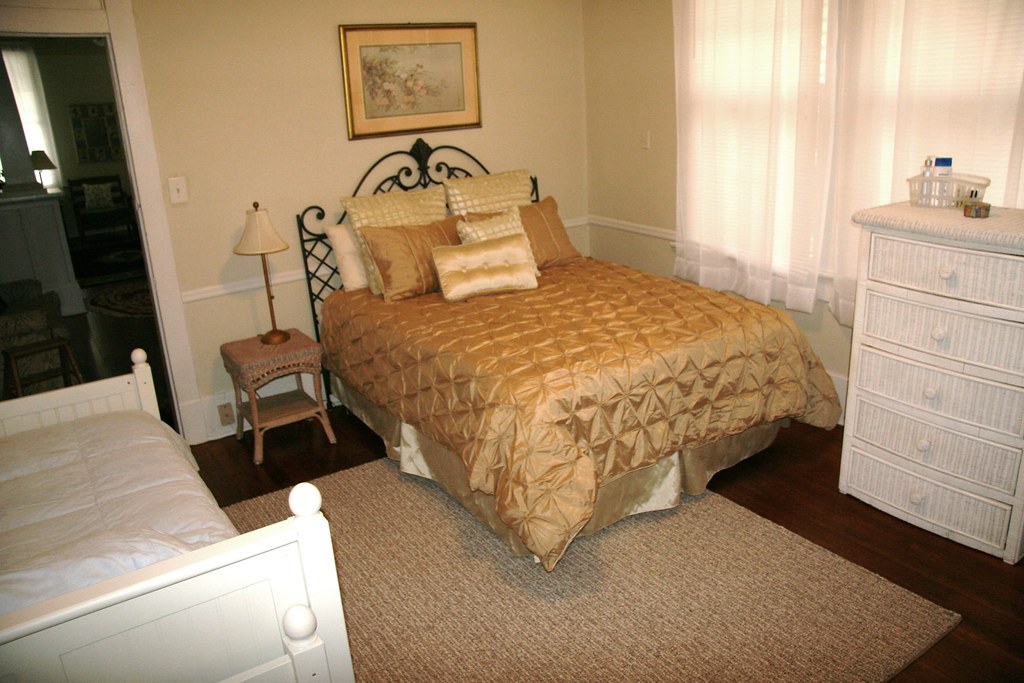 Bedroom 1, Queen Bed, 2 Twin Beds Queen Bed, Two Twin Beds… Flickr