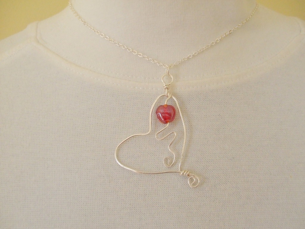 Floating Hearts Pendant necklace Free form heart made with… Flickr