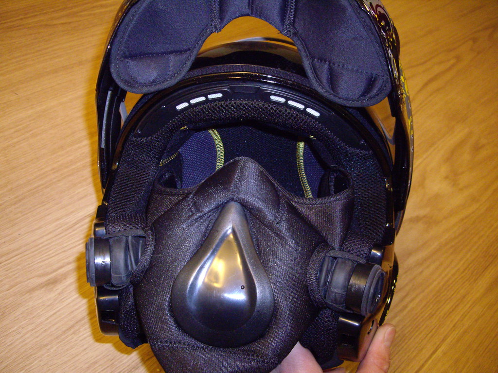 BRP Modular2 Helmet Breath Box in place with extra shiel… Flickr