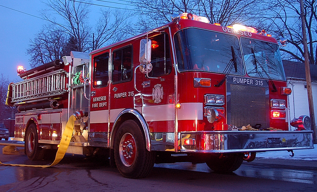 DSC_0008 Geneseo, NY Fire Department Pumper 315 on the sce… Flickr