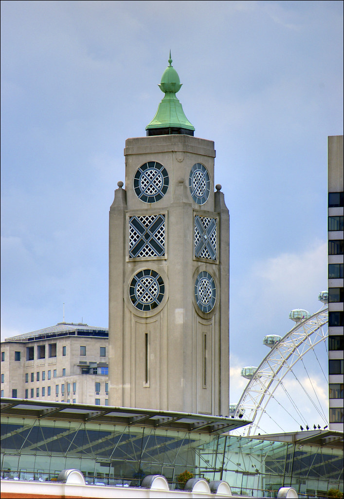 OXO Tower, London This Art Deco style tower was built in 1… Flickr