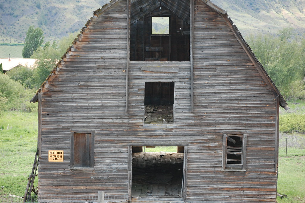 Old Bulidings Oliver Black Sage road turtle_toad Flickr