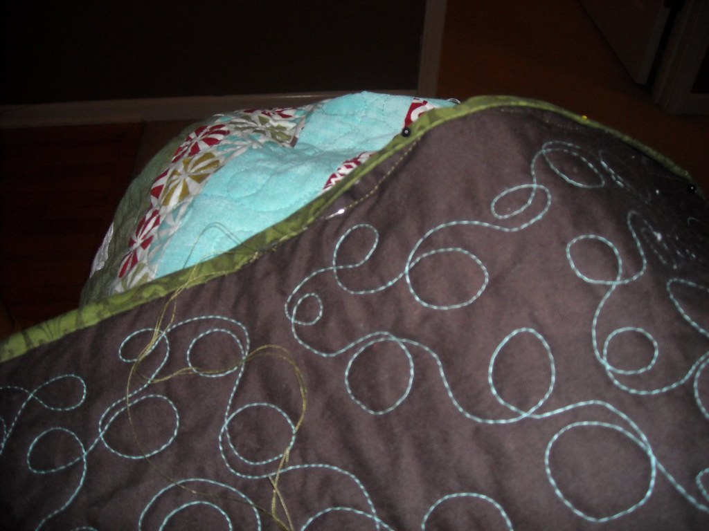 binding left handers hand sew left to right. Vicki Flickr