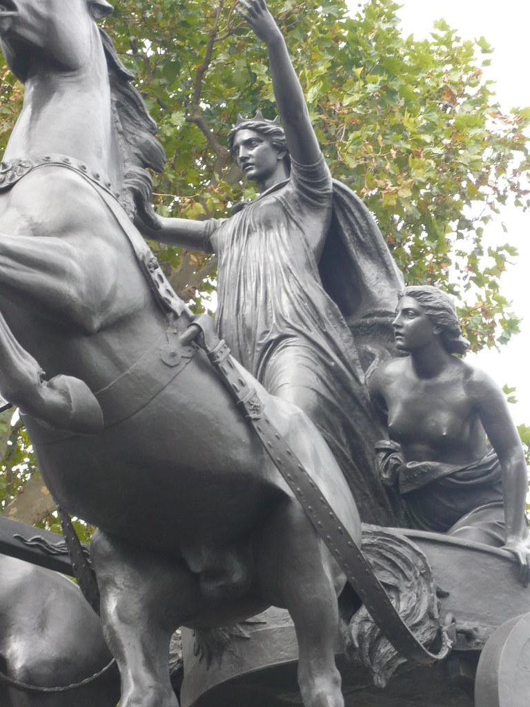 P1040540 Statue, Beautiful Woman on Horse Aurelian) Flickr
