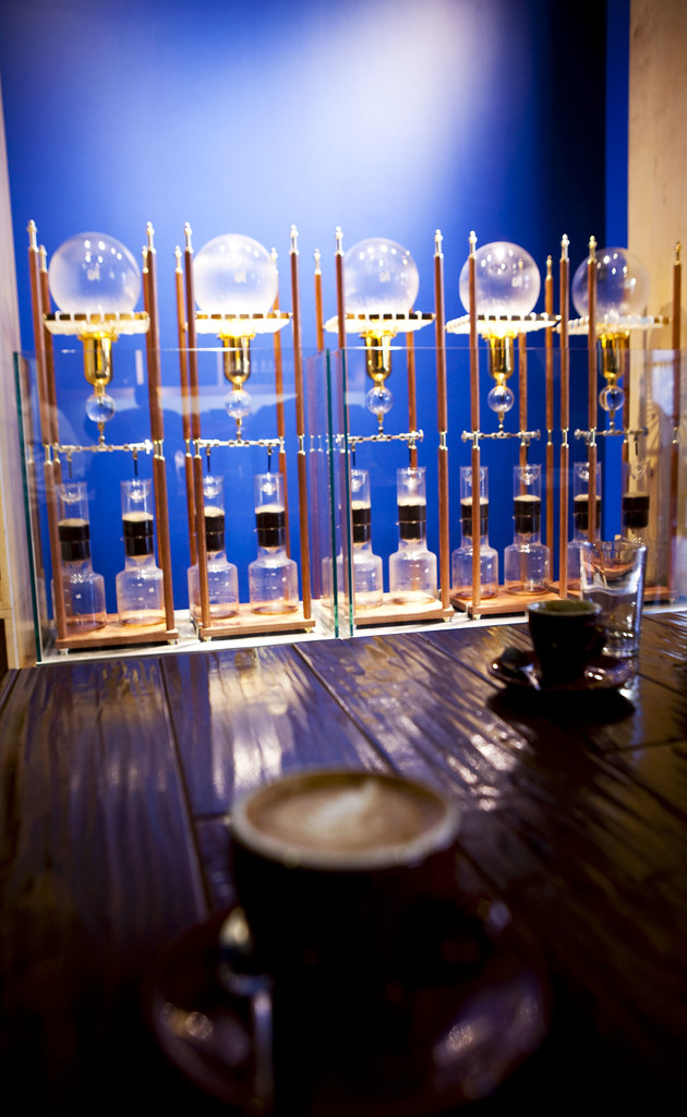 Japanese slowdrip devices Blue Bottle Coffee Company It's… Flickr