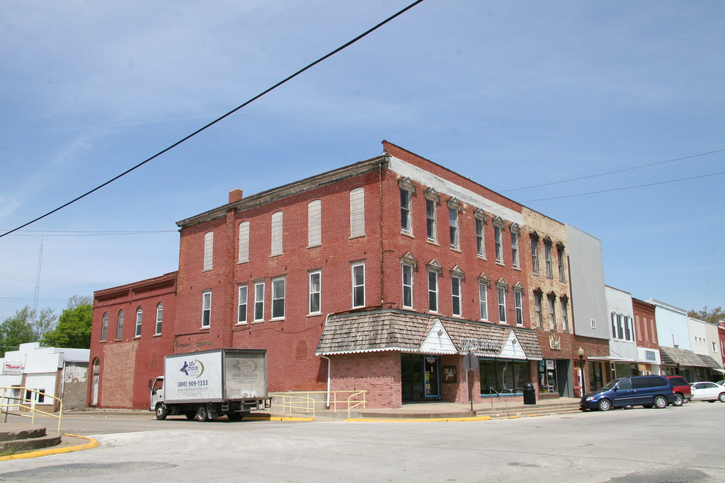 Bushnell IL, Bushnell Illinois, McDonough County Bruce Wicks Flickr