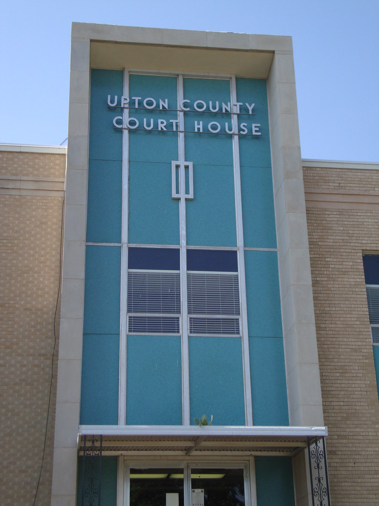 Upton County Courthouse Detail (Rankin, Texas) This courth… Flickr