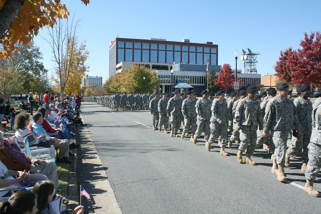 veterans day parade huntsville al 2023 VeteransDay Parade Huntsville Alabama 2010 Soldiers Flickr