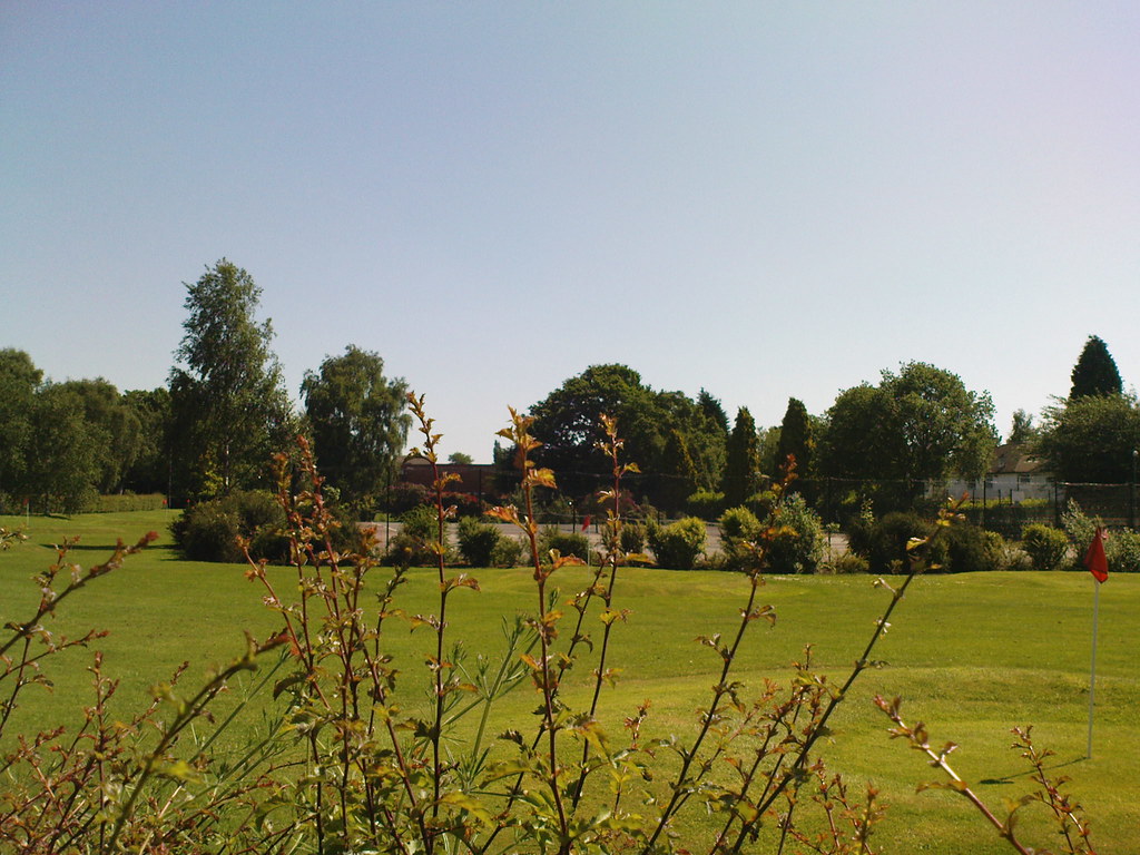 Putting Green, Shirley Park Mobile Shots of Shirley Park i… Flickr