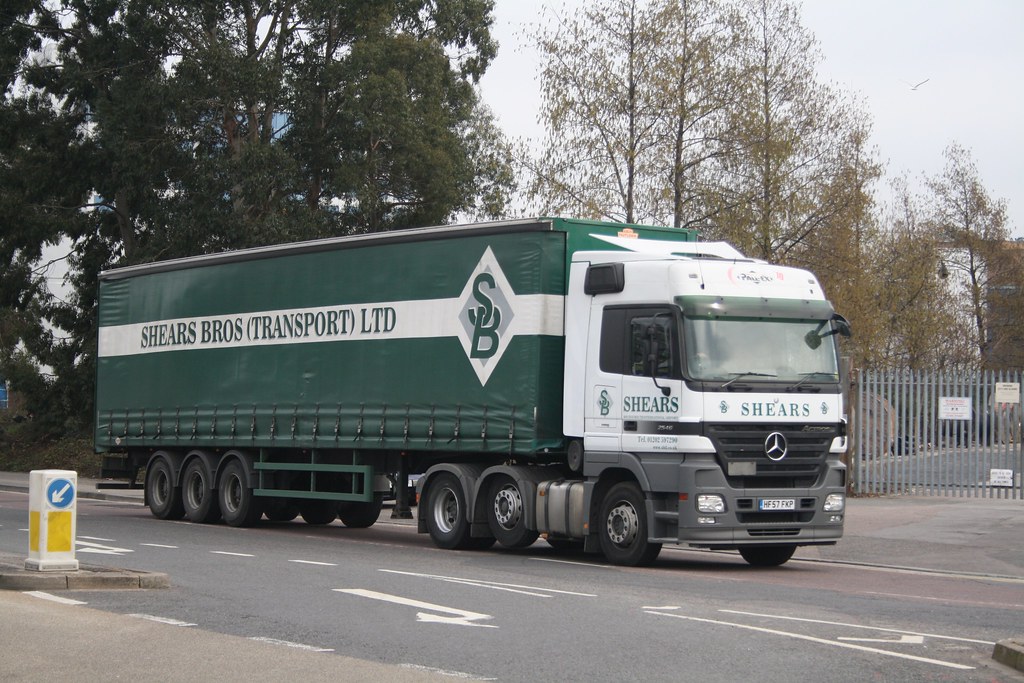 SHEARS BROS HF57FKP 170310 seen 170310 in Southampton Flickr