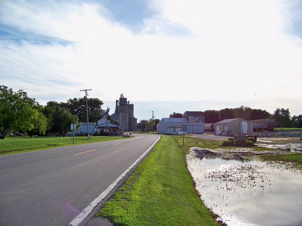 Sadorus Illinois A photoshoot of Sadorus Illinois. Raymond Cunningham Flickr