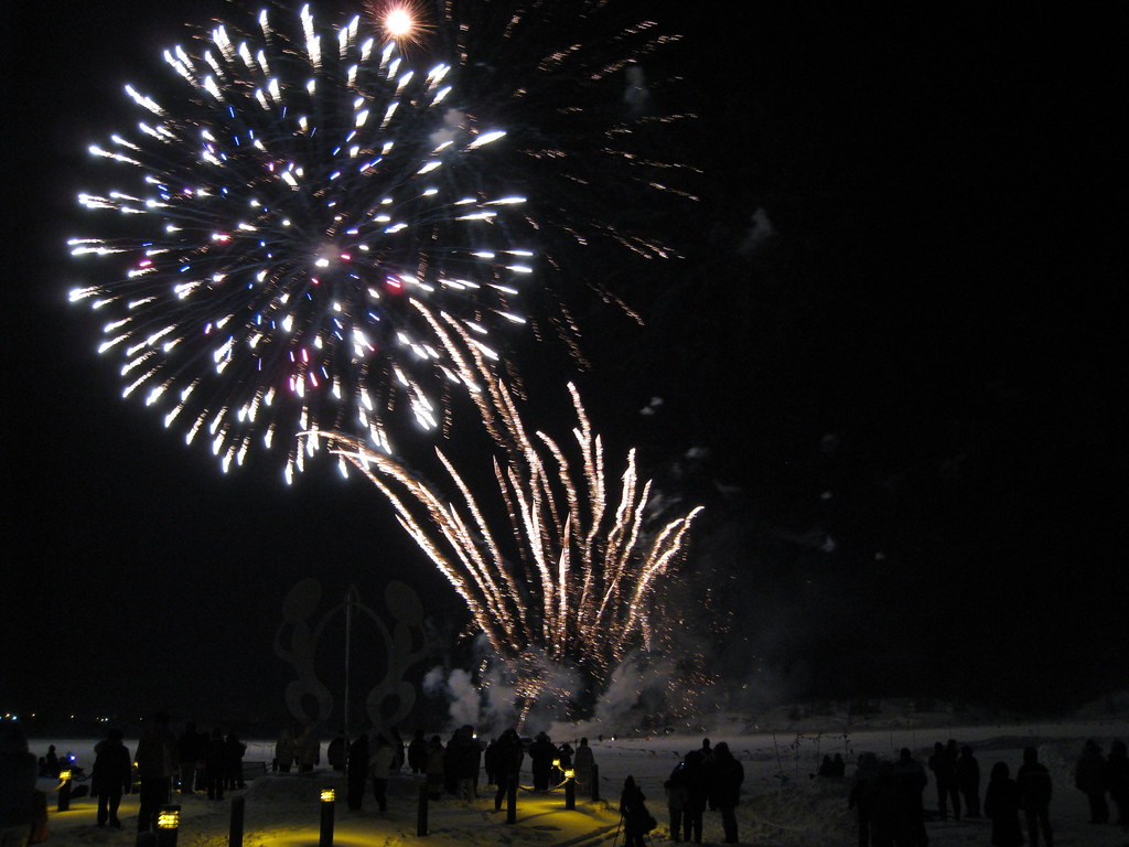 New Year's Eve Fireworks In Yellowknife! Mack Male Flickr