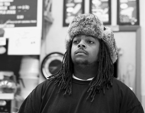 Malik / Hot Dog Stand / 02.01.10 813pm 32/100 for the 100… Flickr