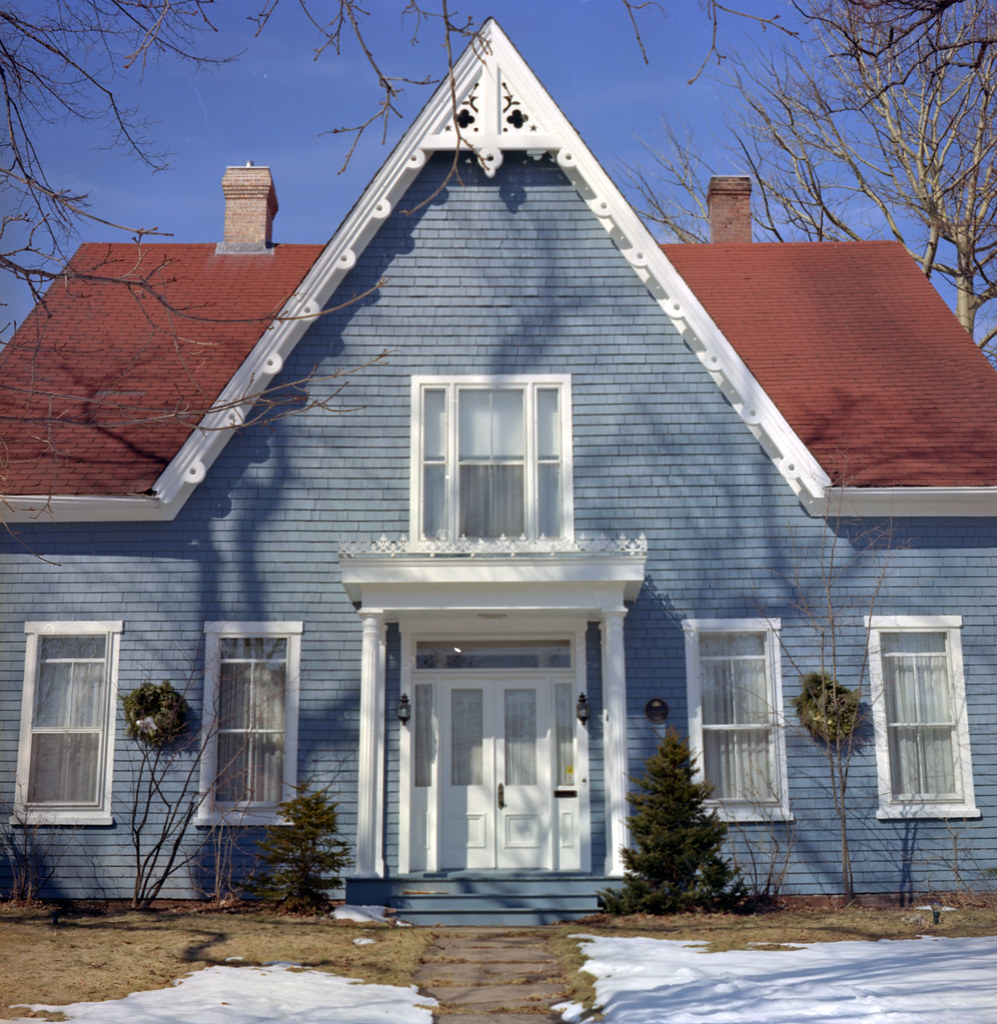 House A house on Water Street, Charlottetown, PEI. Kodak P… Flickr