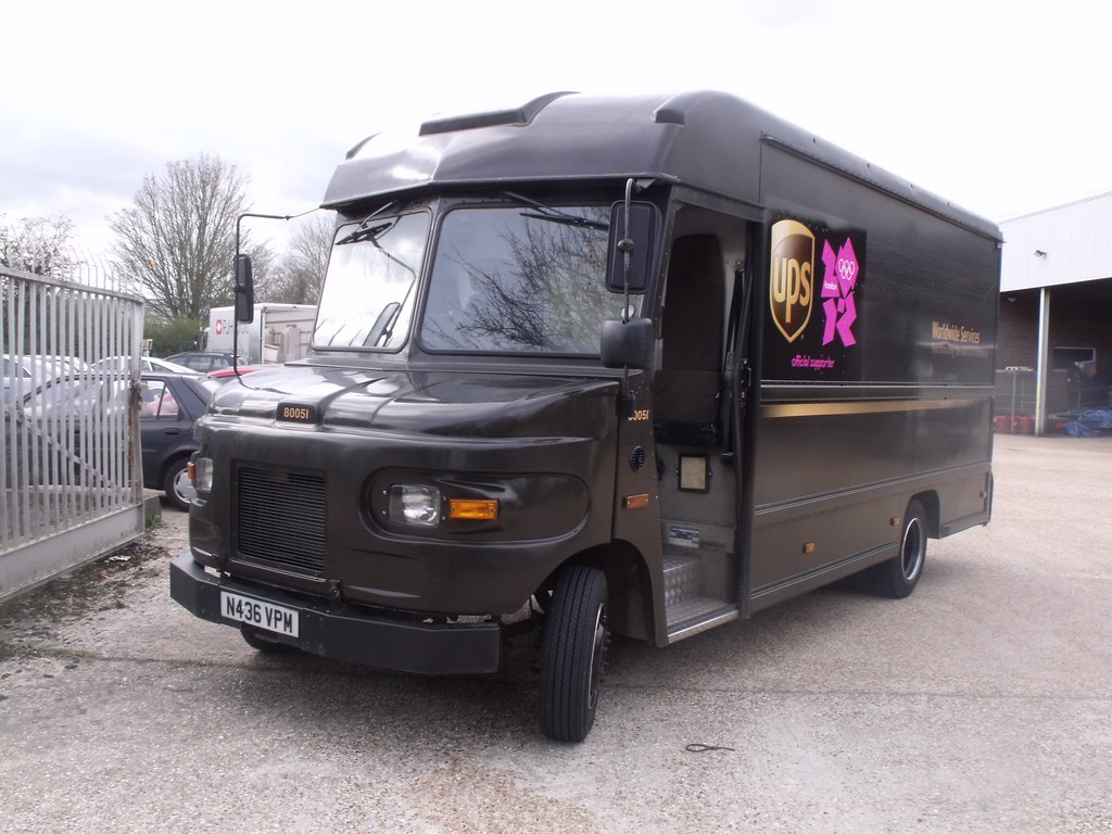 UPS 80051, N436VPM at PJH Group in Parham Drive, Eastleigh… Flickr