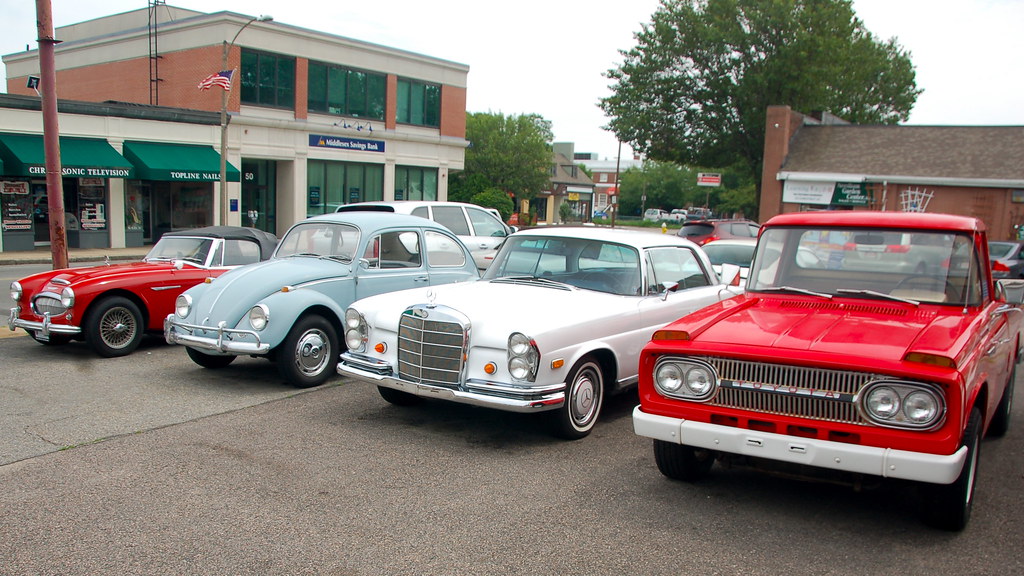 Old cars at Copley Motorcars, Needham MA 1964 AustinHeal… Flickr