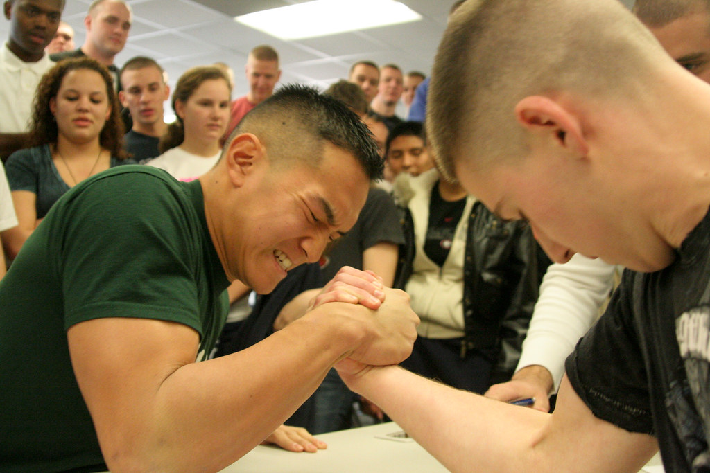 Arm Wrestling Day (223 of 443).jpg Hector Alejandro Flickr
