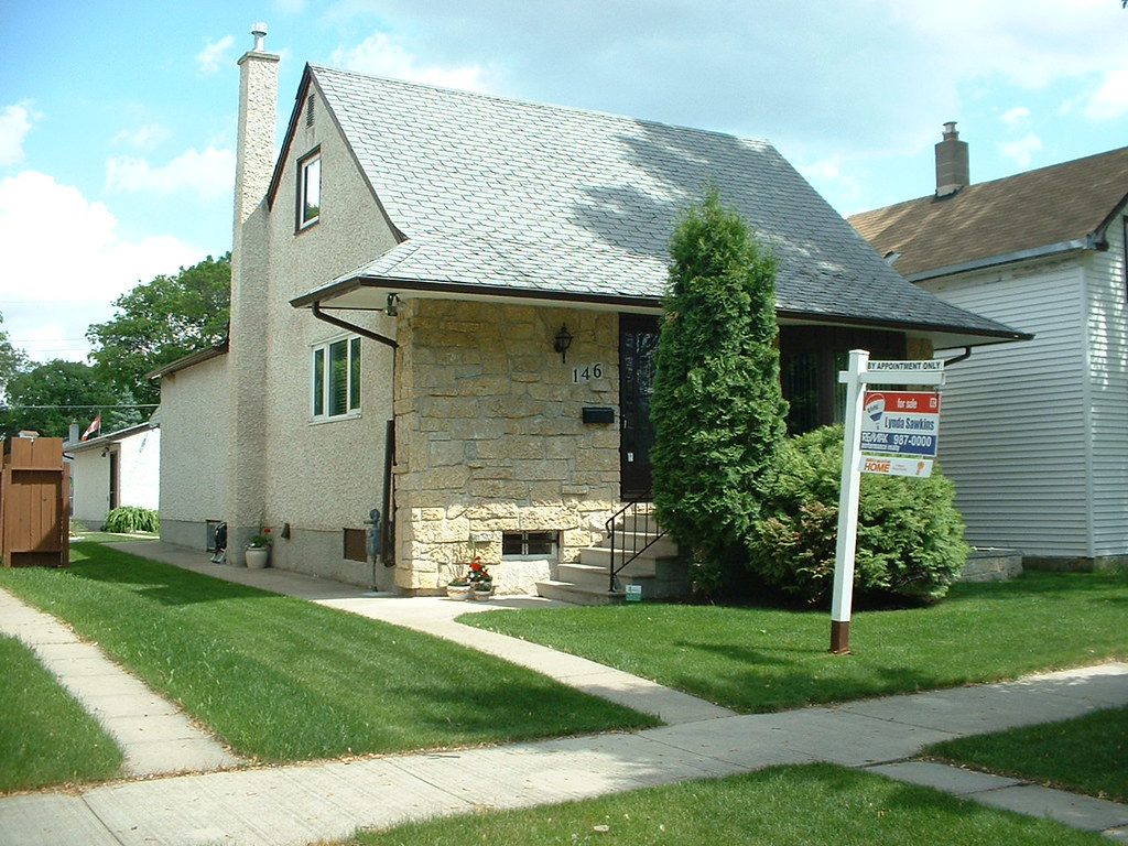 146 Dupont Street_ Norwood_St Boniface_Winnipeg_Houses for… Flickr