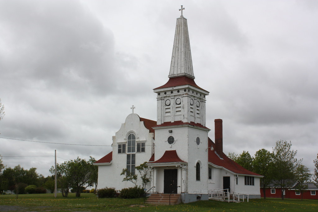Johnstons River, PEI Sacred Heart Roman Catholic Church in… Flickr