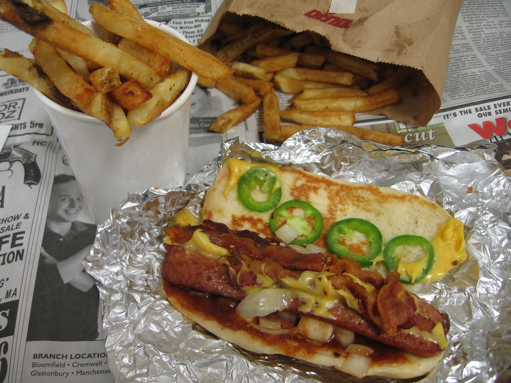Five Guys jalapeno bacon cheese dog and fries Bacon cheese… Flickr