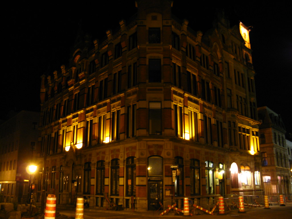 2008 07 11 4852 Montréal Rue Notre Dame Ouest at Rue… Flickr