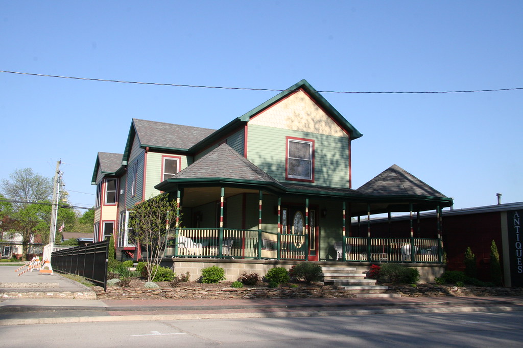 Altamont IL, Altamont Illinois, Effingham County Bruce Wicks Flickr