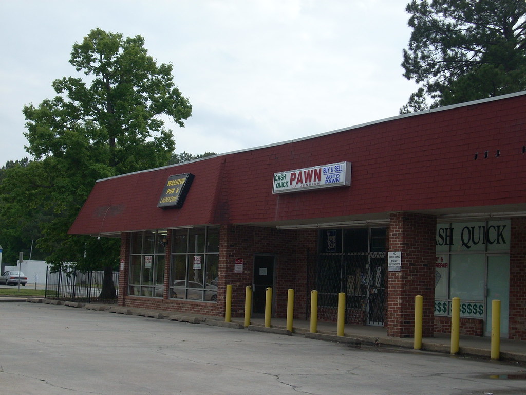 Hickory Point stores a photo on Flickriver