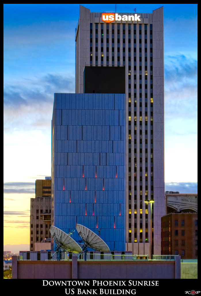 Downtown Phoenix Sunrise US Bank Building Aperture f/6.… Flickr