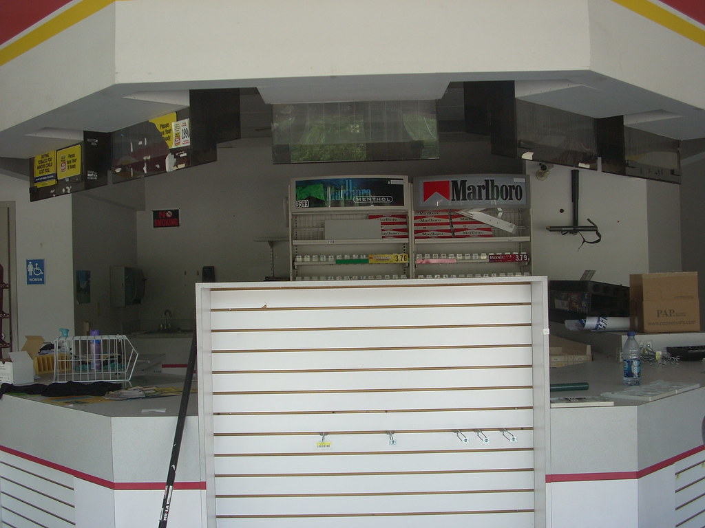 Miller Mart interior (closed) Miller Mart/Miller Food Stor… Flickr