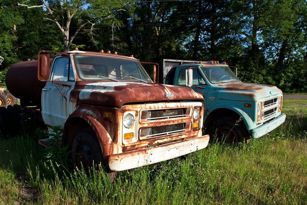 P5192168 Rusty Chevy trucks Pickens, South Carolina, USA… Flickr