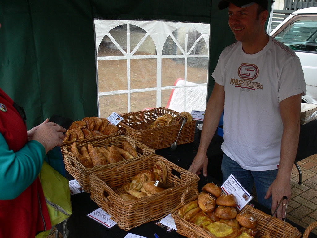 Jan2410 Upper Hutt Farmers' Market Flickr