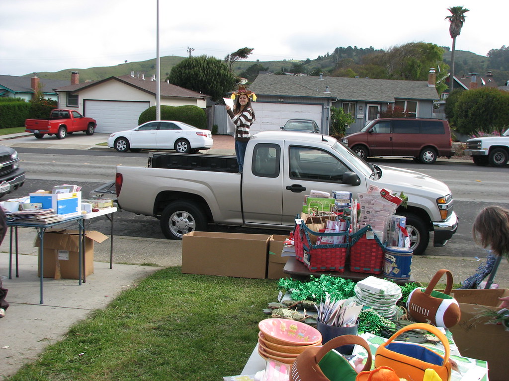 4H garage sale 2010 Garage sale to raise money for 4H farm… Bob n