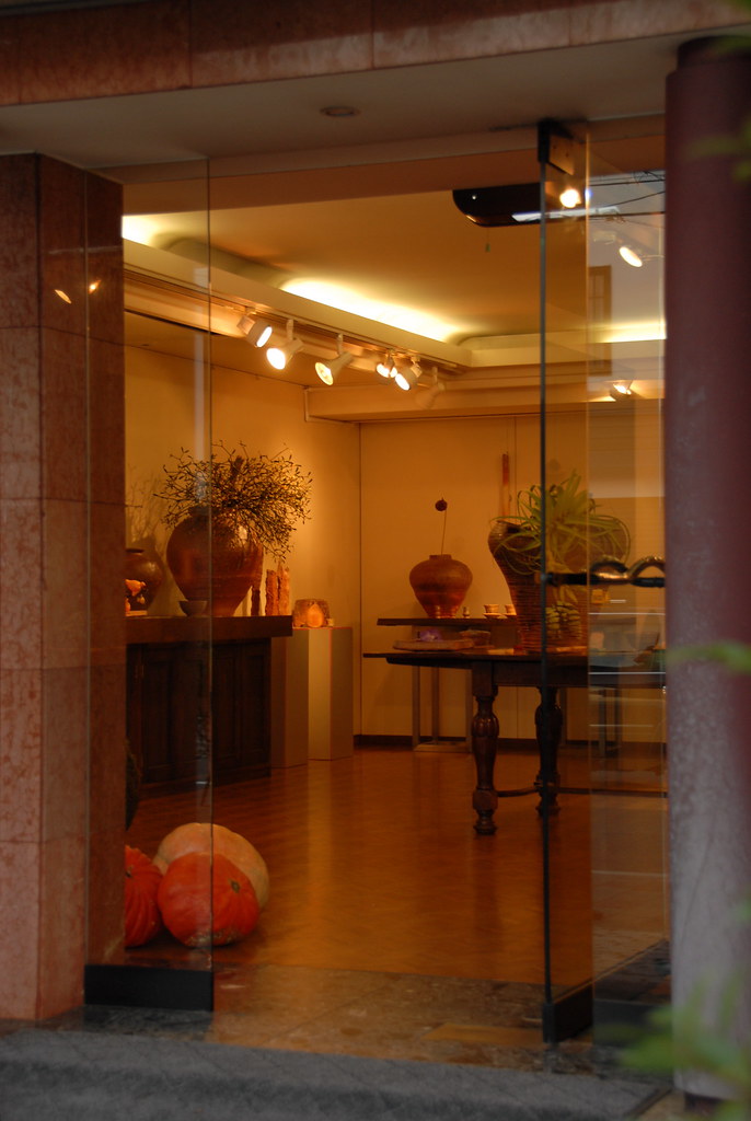 Kyoto Ceramics Gallery np&djjewell Flickr