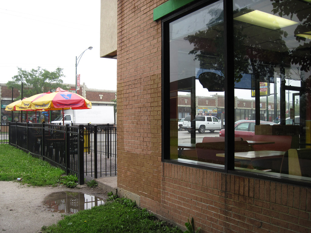 Parkside Clark near Rogers renee_mcgurk Flickr