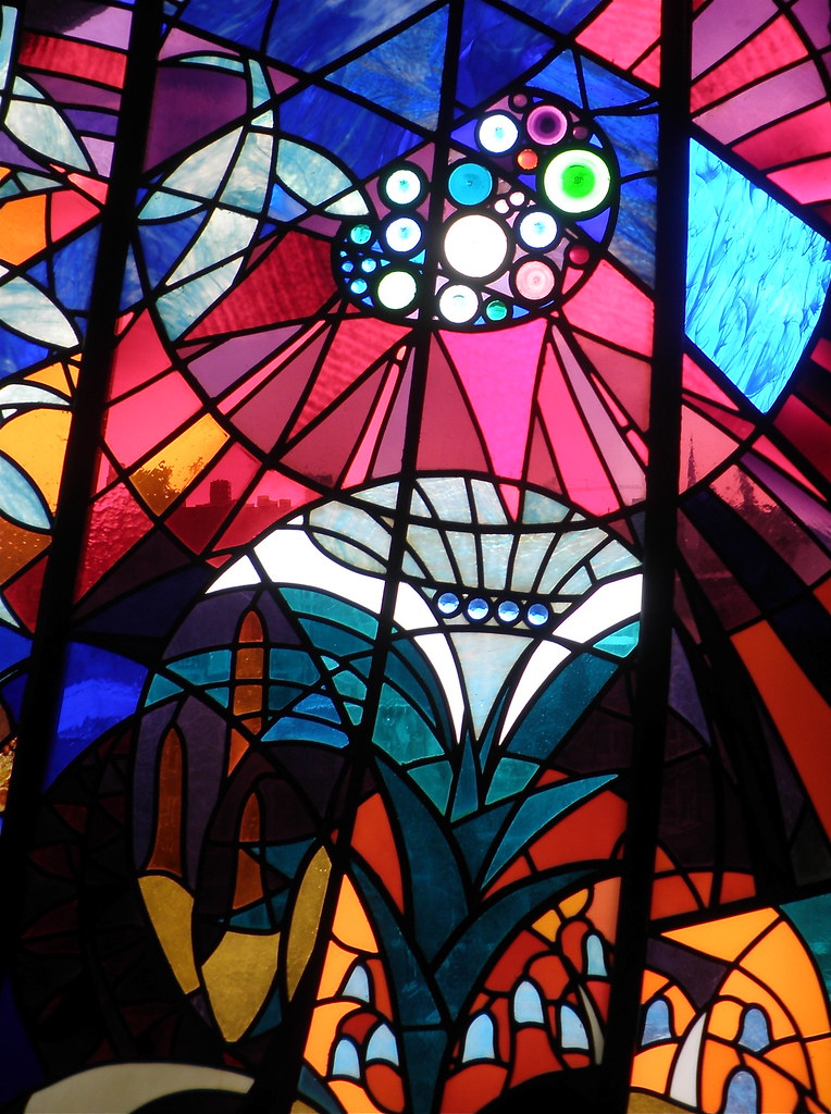 Stained glass Stained glass window in department store "Bi… Flickr