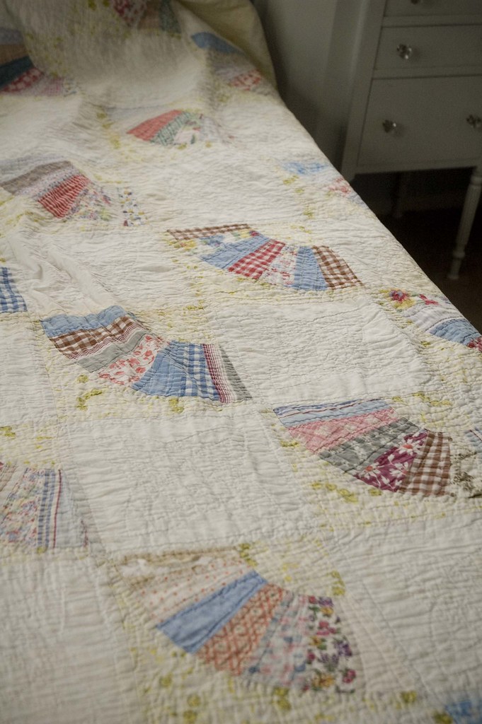 vintage quilt Picked up from an estate sale. Handquilted … Flickr