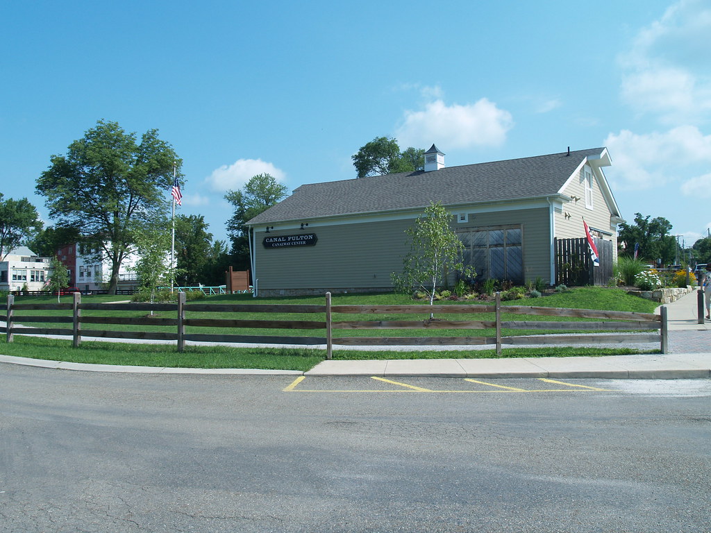 Canal Fulton Canalway Center home of the St. Helena III C… Flickr