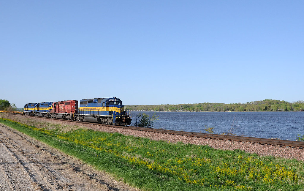 ICE6428RiverPrincetonIA41710 South of Princeton, Iowa th… Flickr