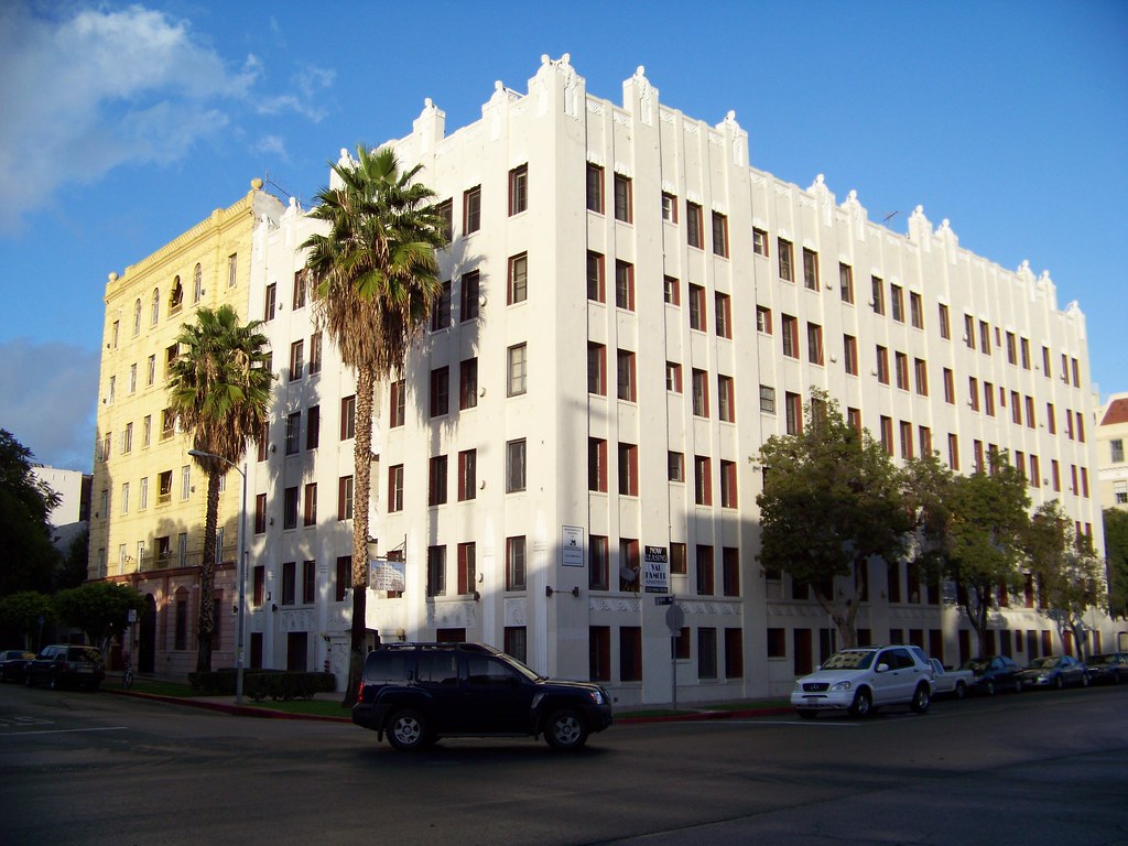 Val D' Amour Apartments Joseph Geronimo Flickr