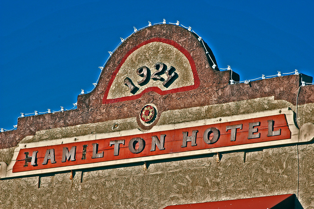 Hamilton Hotel JAKay19 Flickr