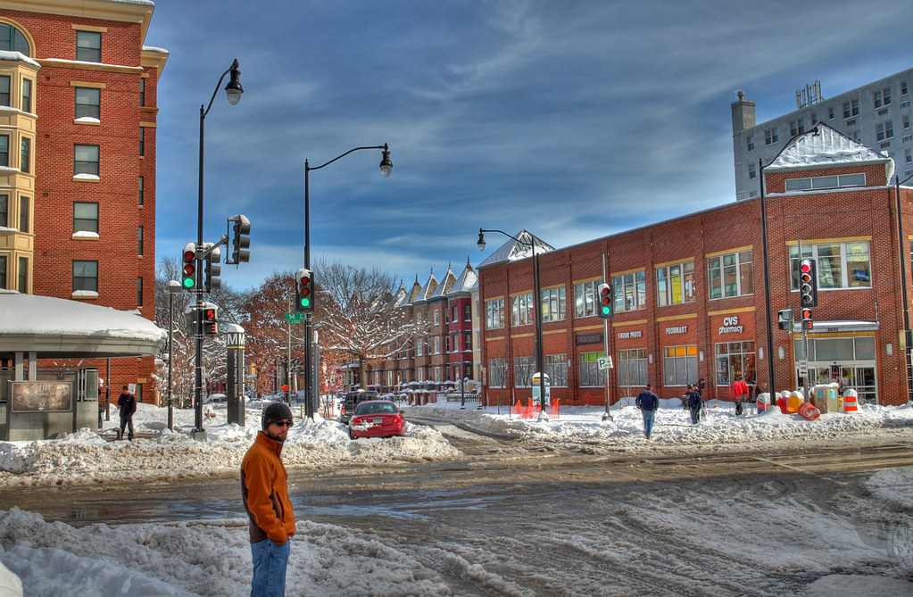 Irving Street NW in HDR The corner of 14th and Irving Stre… Flickr