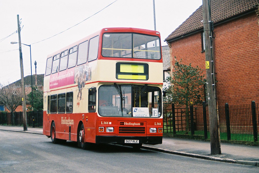 Station Road Brightlingsea Hedingham Bus Hedingham Bus i… Flickr