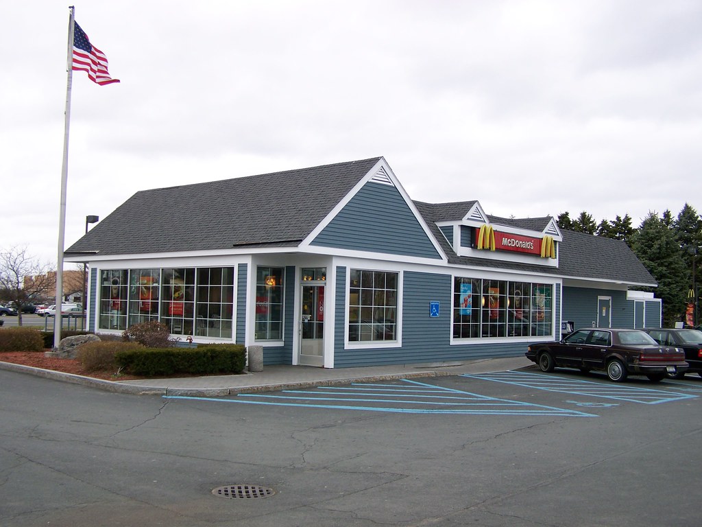 100_4233 2939 Highway 9,Valatie,New york ncokecan Flickr